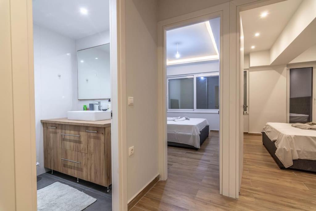 Pollys Place Apartment Атина Екстериор снимка